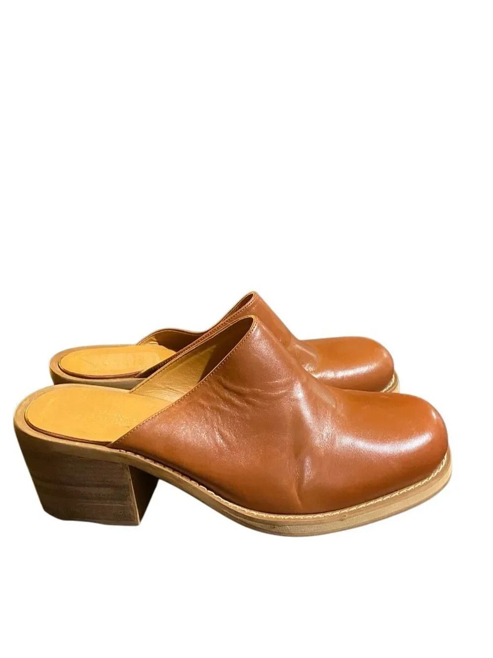 White Mountain women’s Hugo brown leather mule/Clog 10
